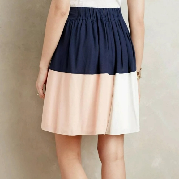 HD in Paris Blue Geometric Mini Skirt -XS - Picture 3 of 8